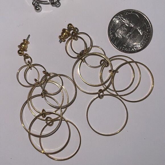 Bundle of 3 Pairs of Dangly Earrings - Picture 4 of 4
